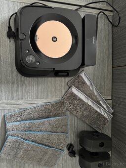 Robotický mop iRobot Braava jet m6 černá - 2