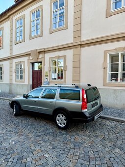Volvo XC70 2.4D5 AWD 136kW Manuál Tažné Servisní kniha - 2