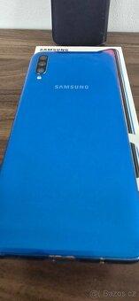 Samsung galaxy A50, 128GB paměť 4GB ram - 2
