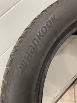 Hankook Winter Icept Evo 3 235/50 R18 101V 2Ks zimní pneu - 2