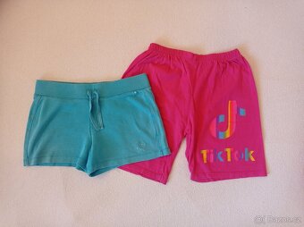 Balíček dívčího oblečení č.4, vel. 122-128 - 2