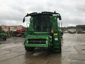 Sklízecí mlátička John Deere T660 HM č.41 - 2