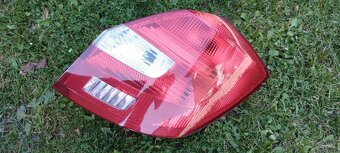 Prodám PZ světlo na Fabii 2 - 2