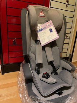 Autosedačka Capsula MT6 - 2