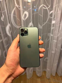 iPhone 11 Pro 256GB – Špičkový stav – Midnight Green - 2