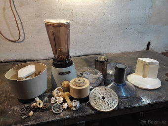 PRODÁM MIXÉR S PŘÍSLUŠENSTVÍM - 2