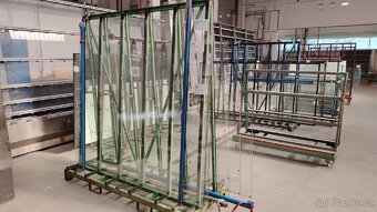 Prodám skla na zasklení terasy , strechy - 2