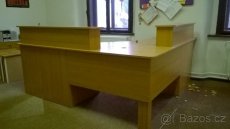 Kancelářský stůl - 2