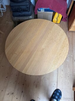 Dubový stolek 90cm průměr - 2