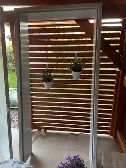 Kovové dveře a zárubeň - 2