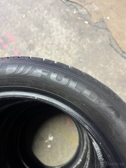 Pneu Fulda 205/55 R17 - 2