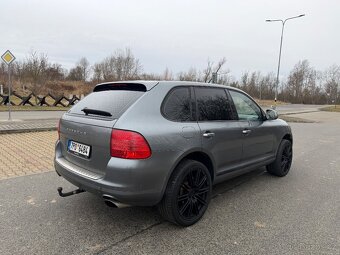 Porsche Cayenne S 4.5 v8 Manuál - 2