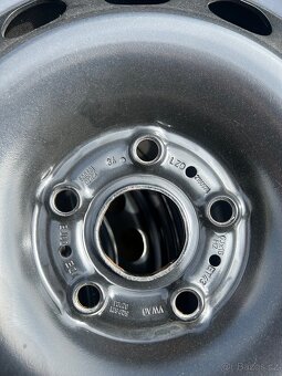 Zimní kola Bridgestone 215 60 16 - 2