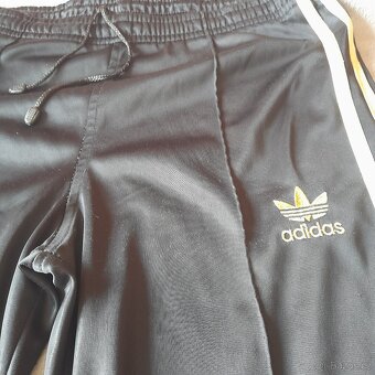 ČERNÉ SE ZLATÝM TEPLÁKY ADIDAS XXL - 2