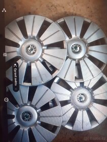 Koupím poklice Škoda 14" - 2