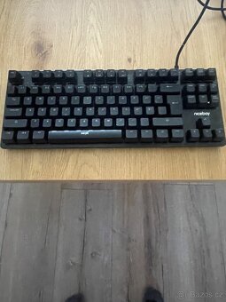 Klávesnice - 2