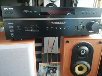 Receiver SONY str-de 497- 8-16 ohm,80W na kanal, vše funkční - 2