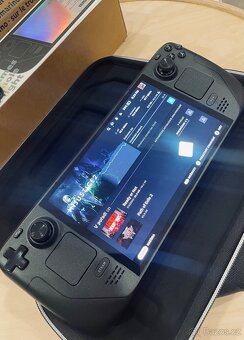 Valve steamdeck 512Gb OLED kupováno 30.5.2025 / 1030 verze - 2