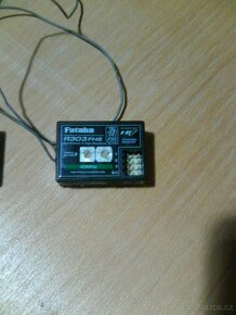 Prijímač: Futaba R303FHS HRS Synthesizer. - 2