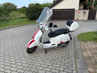 Vespa 125 GTS Racing sixties 2022 - odpocet DPH - 2