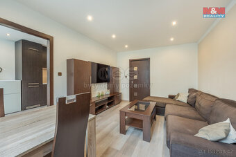 Prodej bytu 3+1, 68 m², Kladno, ul. Děčínská - 2