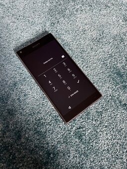 Sony Xperia z5 compact - 2