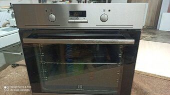 vestavná trouba Electrolux, IKEA. - 2