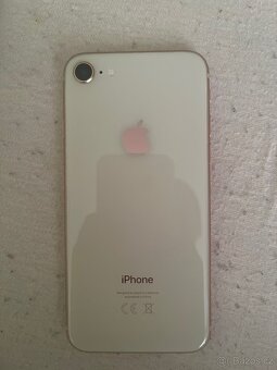 iPhone 8 na díly - 2