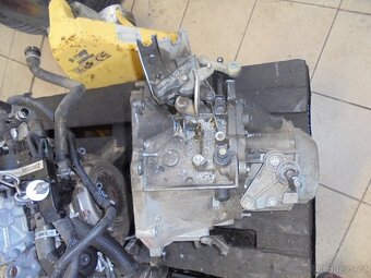 Převodovka PEUGEOT CITROEN 20DM69 nájezd od 74tis - 2
