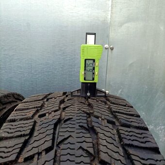 15" C PNEU – 215/70/R15 C – ZIMNÍ - NOKIAN  Pneumatika: 215 - 2