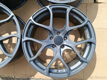 Prodám 19" APR A01 Flow Formed Wheels (19x8,5, ET45, 5x112) - 2