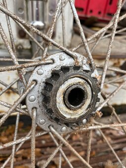 zadni kolo jawa perak 160mm - 2