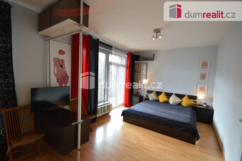 Pronájem bytu 1+kk 52 m2 zařízený balkon sklep Na Hřebenkách - 2