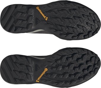 Nové turistické boty Adidas Terrex AX3, vel. Eur 40 2/3, UK - 2