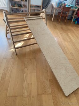 Piklerův trojúhelník se skluzavkou - 2