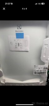 Lednice Electrolux LRB1AF32W - 2