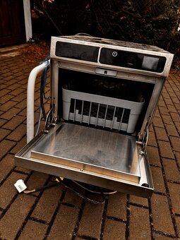 Gastro myčka skla - dotyková s čerpadlem mycího prostředku - 2