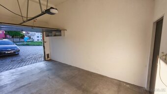 Pronájem garáže v centru Hodonína - 2