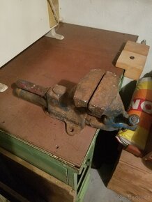 Prodám svěrák - 2