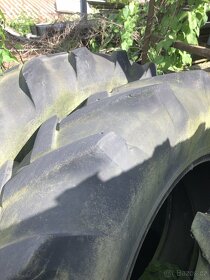 Traktorové pneu 16,9-34 - 2
