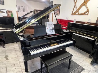 Značkový klavír ESSEX od Steinway & Sons se zárukou 5 let. - 2