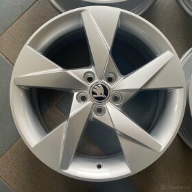 nová originální alu kola Škoda 17", rozteč šroubů 5x100 - 2