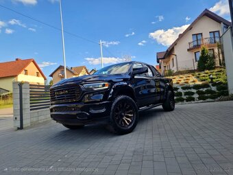 Dodge Ram 1500 5.7 HEMI - 4x4 - 2019 - TOP VZHLED - 2