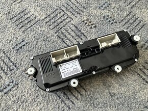 Climatronic panel Skoda 3T0 907 044 BR - 2