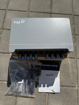 FoxESS S-Box Požární bezpečnostní odpínač S-BOX_PLUS(spínač) - 2