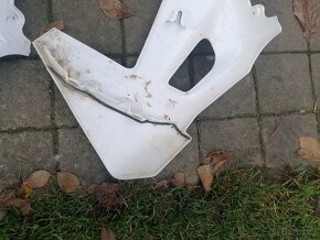 Prodám plasty na enduro husgvarna 20+ - 2