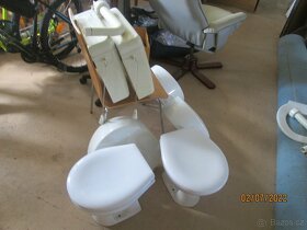 Dětské(Kid) WC vč.prkénka a nádržky. - 2