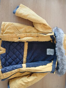 Žlutá bunda vel. 18-24 m. F&F - 2
