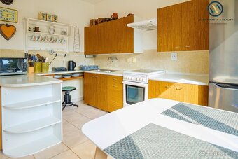 Prodej rodinného domu 375 m², pozemek 123 m² Praha - Háje - 2