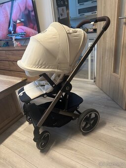 Cybex balios s lux - 2